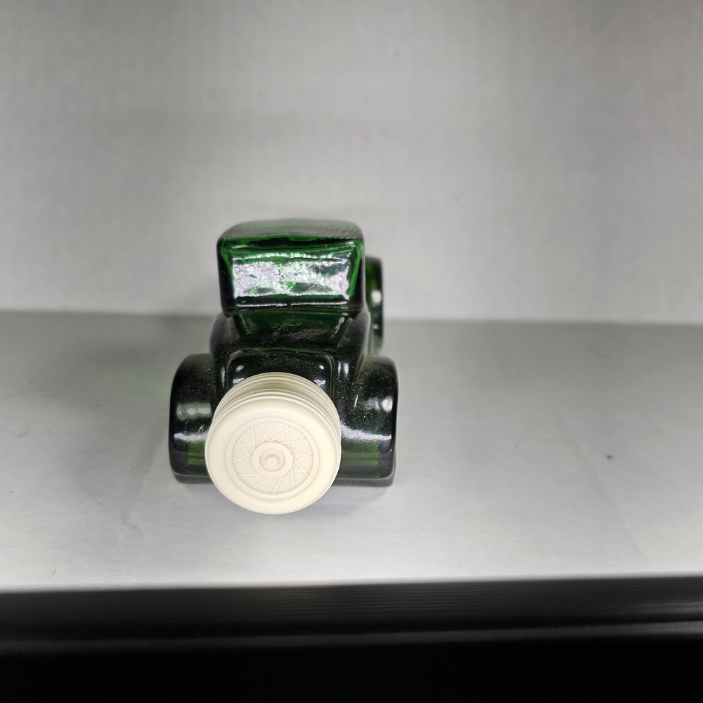 Avon Sterling Six II Green Glass Car Bottle - Picture 8 of 8